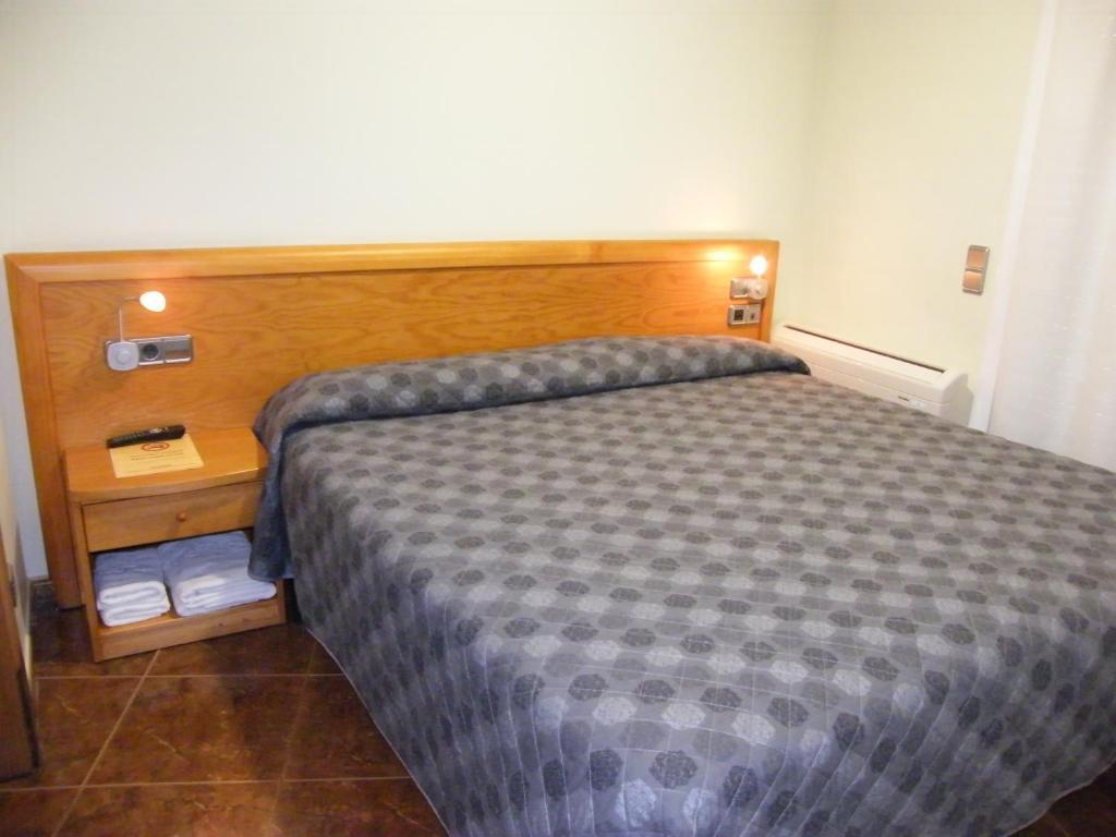 Amolls Restaurant I Habitacions Olot Rom bilde