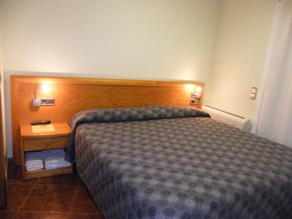Amolls Restaurant I Habitacions Olot Rom bilde
